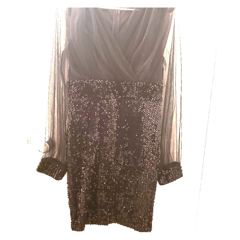 Dress - Picture 1 of 1